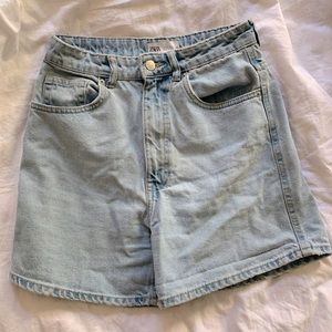 Denim Long Shorts (light wash denim) 90s Shorts